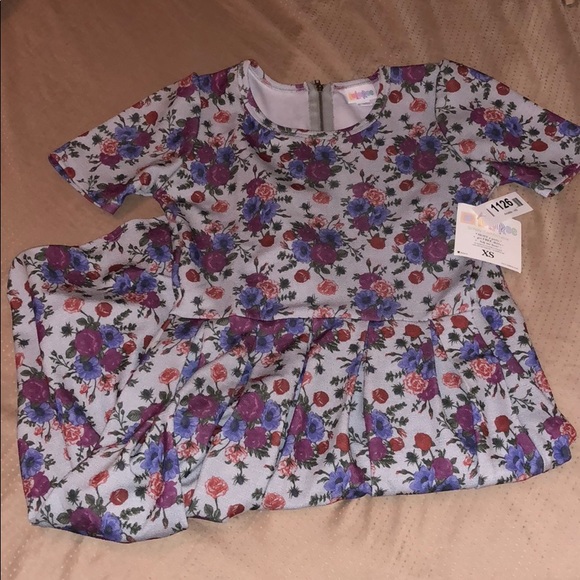 LuLaRoe Dresses & Skirts - Floral Lularoe Amelia
